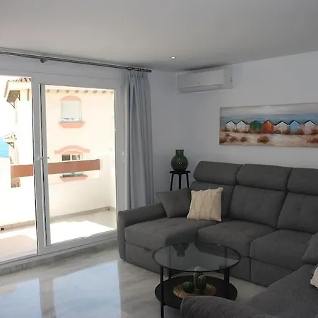 Sea Views Apartmán *